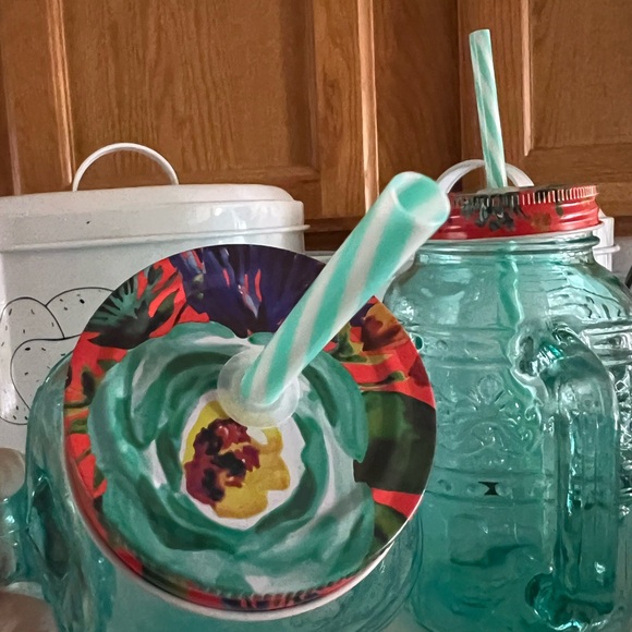 Pioneer Woman Set of Glasses - Picture 2 of 3